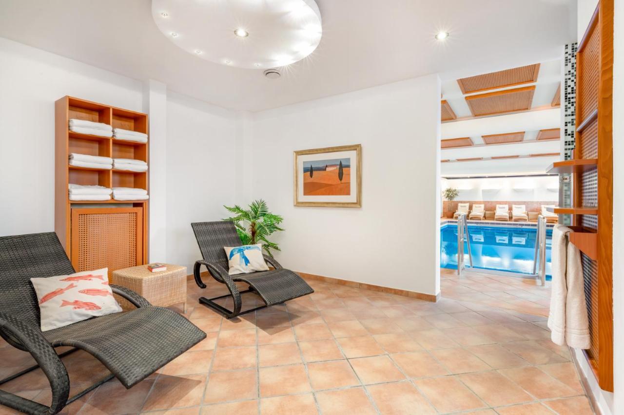 Ferienwohnung Yachtclub Timmendorfer Strand Exterior foto